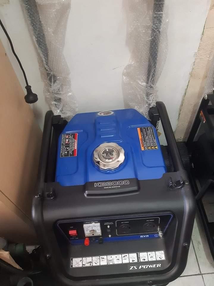 ZS power 3000watts generator, Commercial & Industrial, Construction