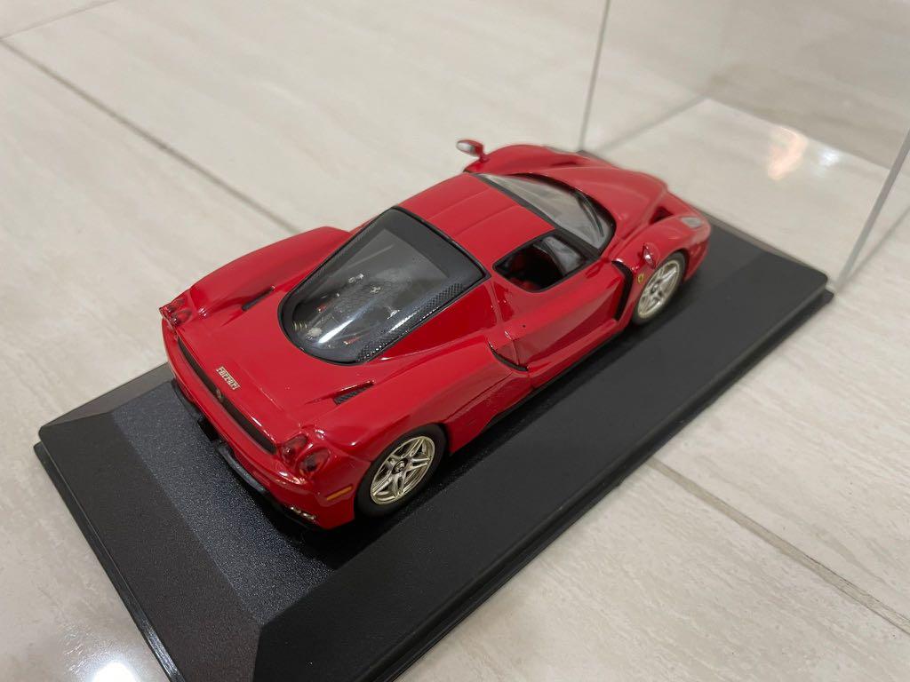 即納可能1/43程度 ixo Ferrari Enzo 2002 金 乗用車