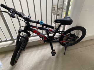 (Category: ) located in . Submitted by lee2101 (Listing ID 1136153869, Image 1). Description: .