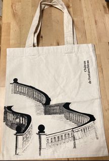 Free shipping Fontainebleau Palace canvas bag eco-friendly bag literary bag beige tote bag629767202886421119