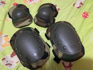 （分類：）位於 。 由 e_e_man 提交（商品編號 1136208631，圖片 1）。簡介： 。