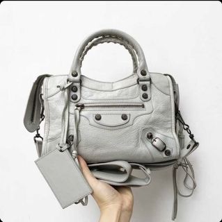（分類：）位於 。 由 kathyfaaaa 提交（商品編號 1136187445，圖片 1）。簡介： 。
