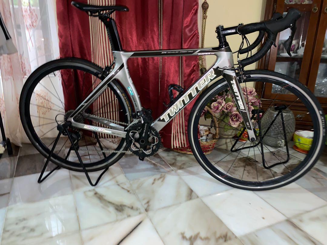 Basikal roadbike twitter gs shimano 105 Sports Equipment