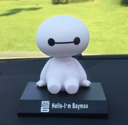 Big Hero 6 White Baymax BobbleHead Swing Dance Action Figure Car