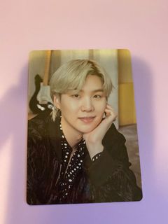 （分類：）位於 。 由 bts_goodies 提交（商品編號 1136223836，圖片 1）。簡介： 。