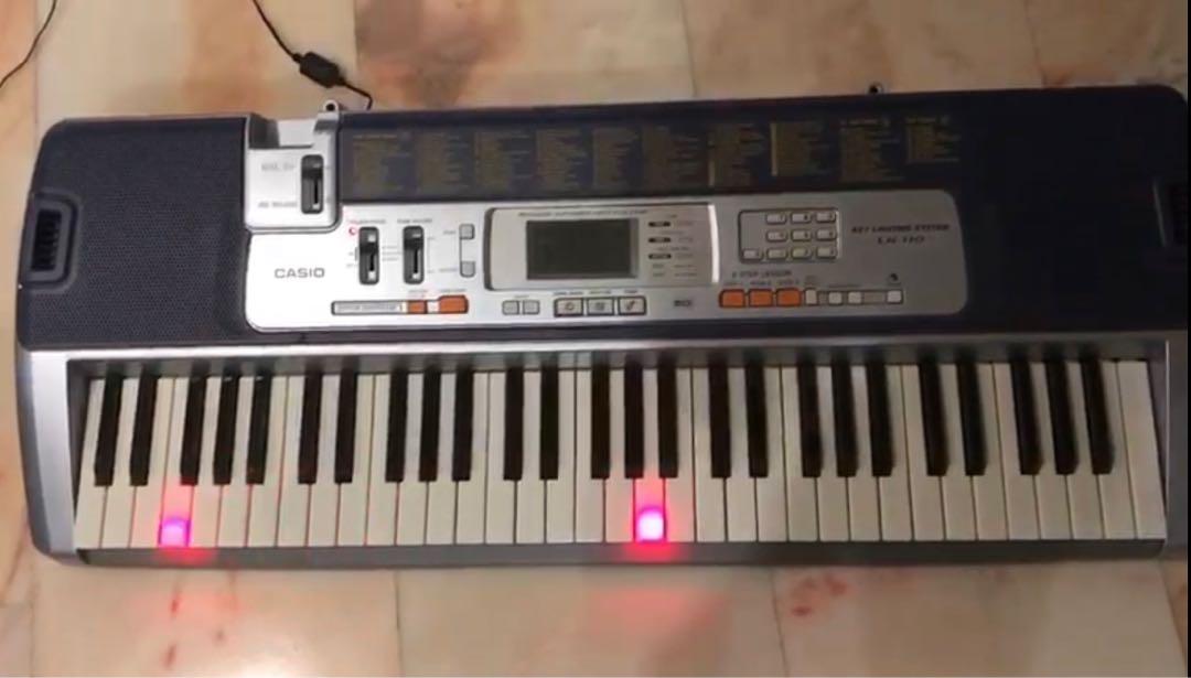 Casio LK 110 Key Lighting Keyboard