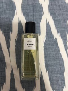 （分類：）位於 。 由 hayhaf 提交（商品編號 1136179276，圖片 1）。簡介： 。