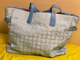 （分類：）位於 。 由 90smiley 提交（商品編號 1136133334，圖片 1）。簡介： 。