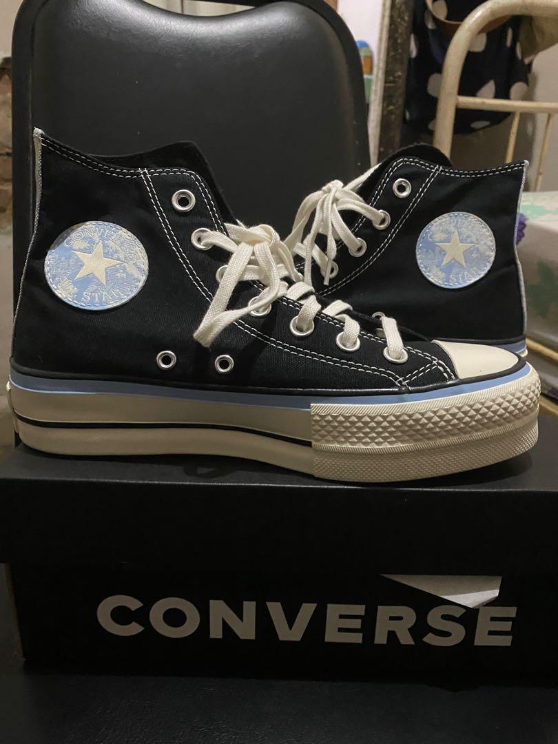 CONVERSE - Chuck Taylor All Star Floral fusion Patch Platform, Fesyen Pria,  Sepatu , Sneakers di Carousell