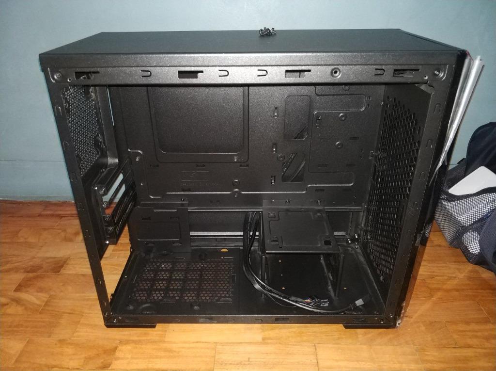 Cooler Master MasterBox Lite 3.1 TG (Category: Desktops) located in San Juan City. Submitted by perrrcy (Listing ID 1136136019, Image 1). Description: Cooler Master MasterBox Lite 3.1 TG Computer Case Will try to clean it as best as I can before having it delivered. Complete with box, some screws are missing but replacement screws are easily purchased online. Slight issue: the power button is embedded inside the case, but the pc still turns on an