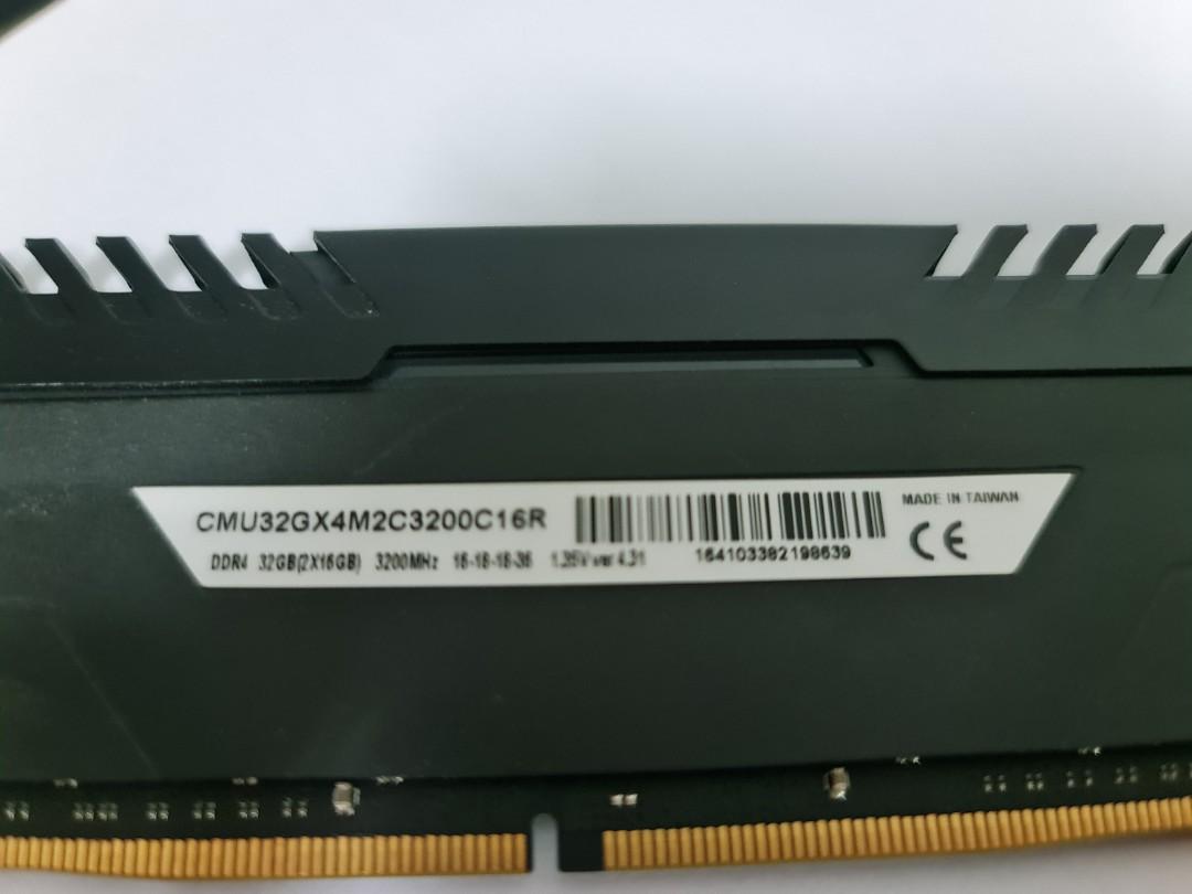 Cmu32gx4m2c3200c16r top