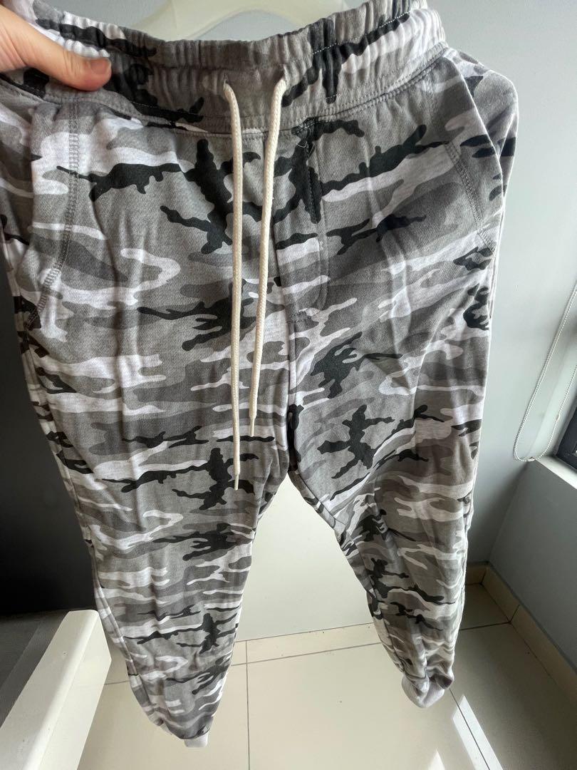 Cotton on trippy track jogger Men s Fashion Bottoms Joggers on
