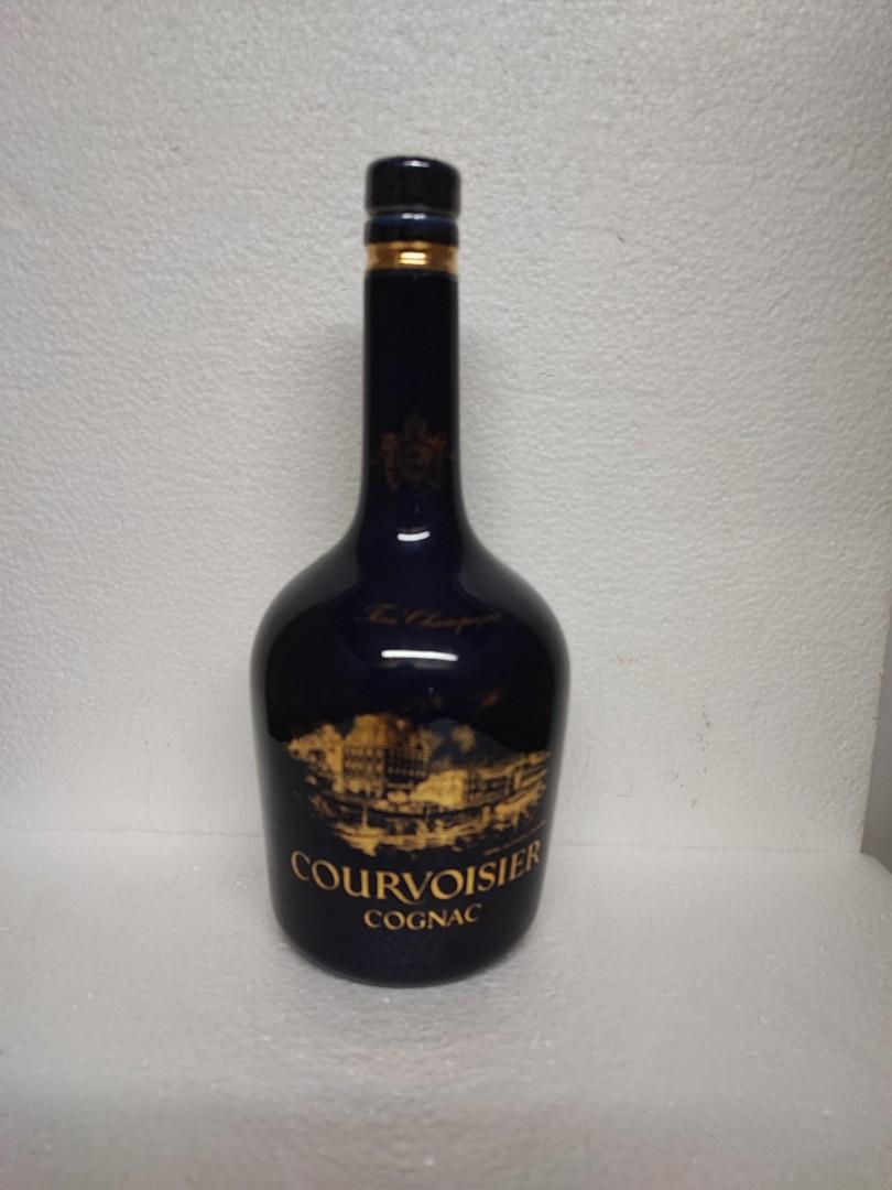 拿破崙藍瓷Courvoisier Extra cognac 700ml, 嘢食& 嘢飲, 酒精飲料