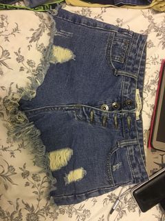 (Category: ) located in . Submitted by annmerih (Listing ID 1136188728, Image 1). Description: .