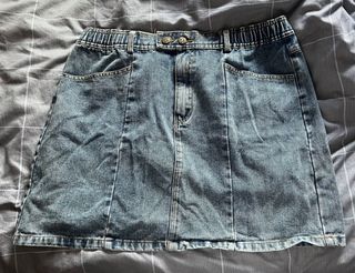 (Category: ) located in . Submitted by unaise0299 (Listing ID 1136022105, Image 1). Description: .