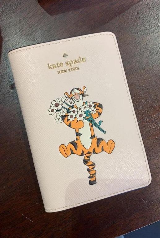 Authentic Disney x Kate Spade New York Tigger Passport Holder, Luxury