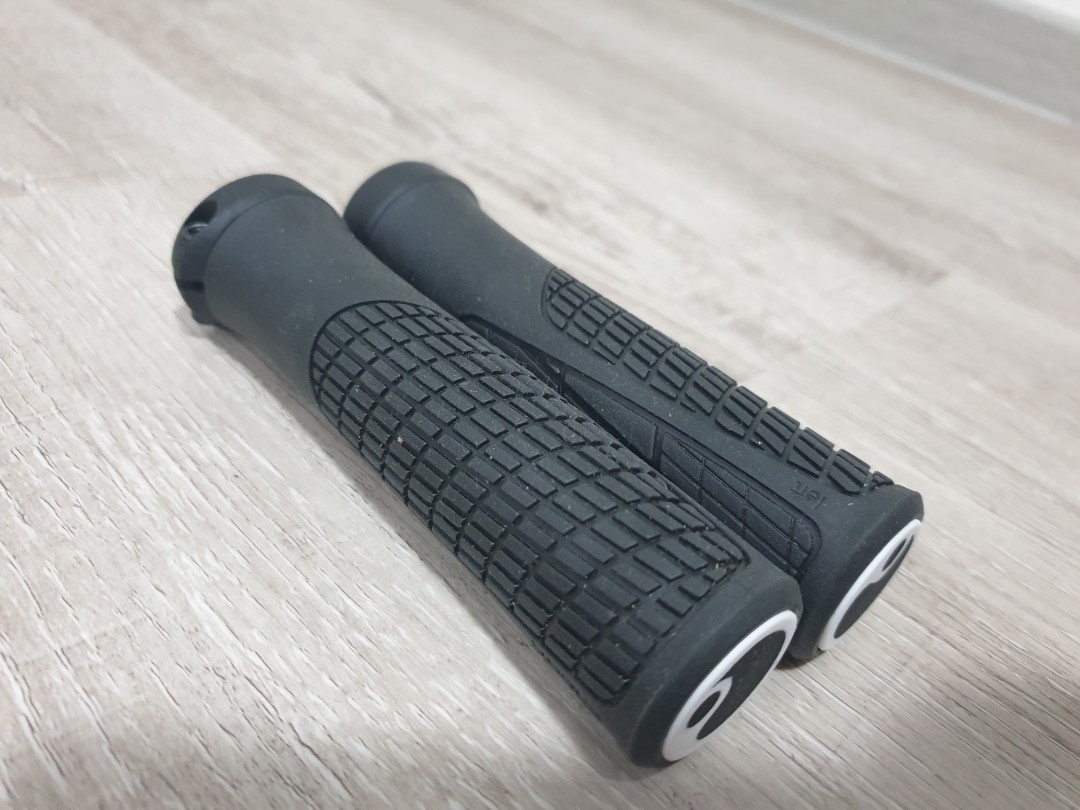 Ergon ga20 hot sale grips