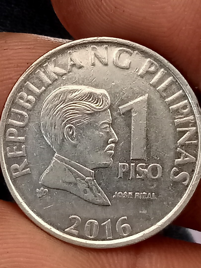 Error Coin 10 Peso 16 Hobbies Toys Memorabilia Collectibles Currency On Carousell