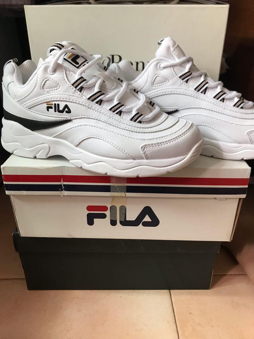 Fila ray w 2025