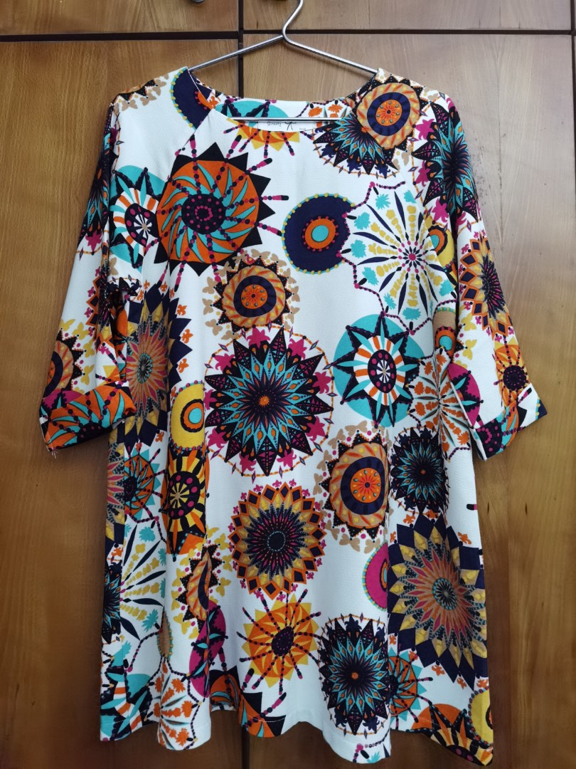 Funky print top dresses