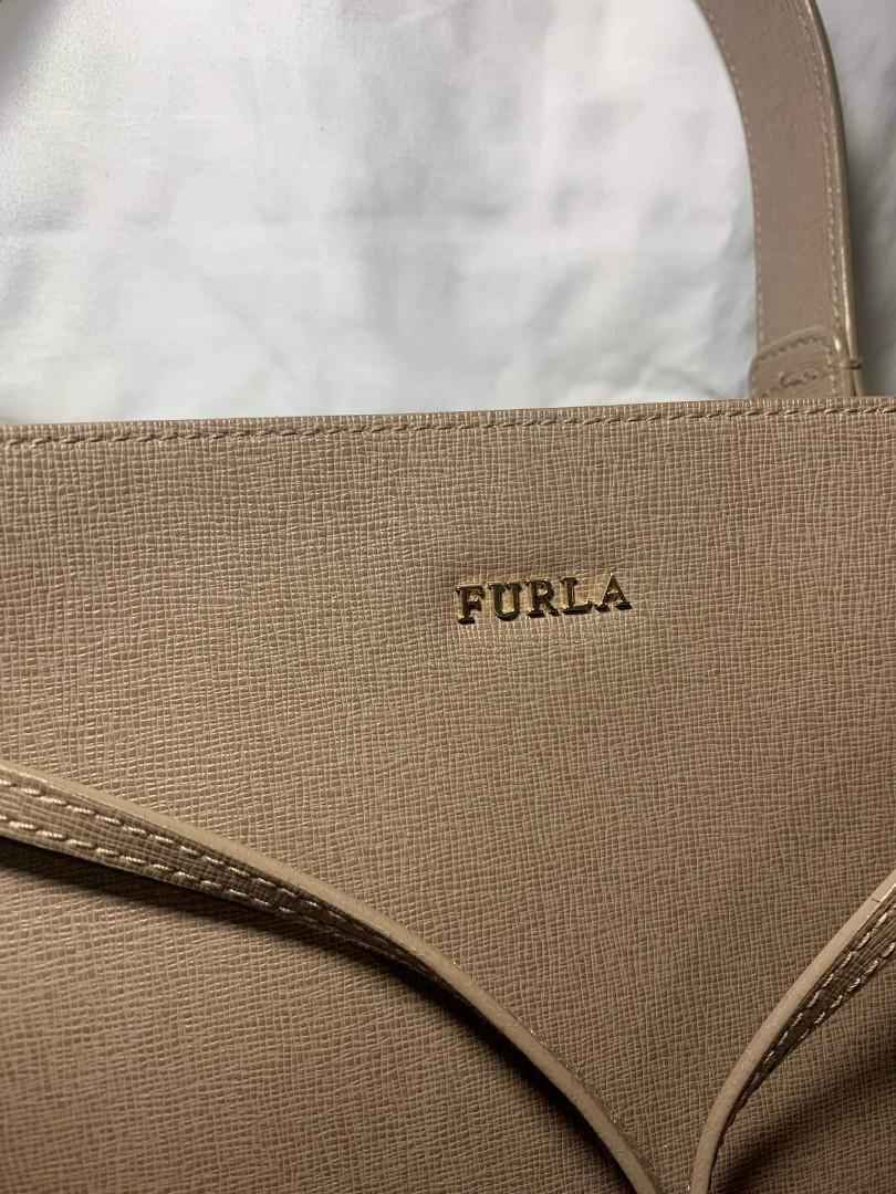 Lala of Surprises: Furla Stacy Bucket Bag Review