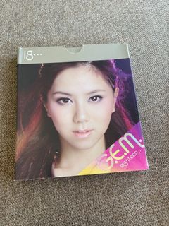 （分類：）位於 。 由 nikabee13 提交（商品編號 1136064399，圖片 1）。簡介： 。