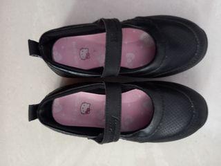 Hello Kitty Shoes