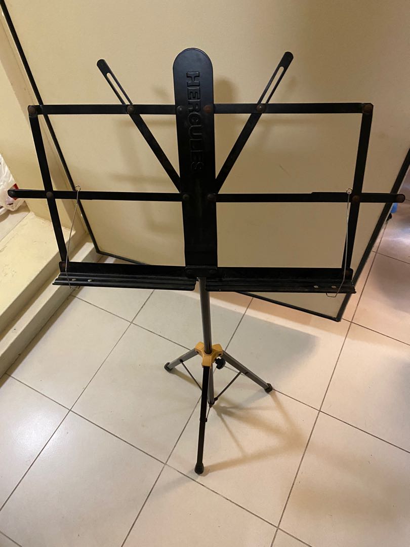 Hercules Music Stand, Hobbies & Toys, Music & Media, Music Accessories