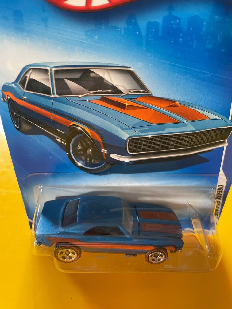 Hot Wheels 67 Camaro RedLine Open Hood