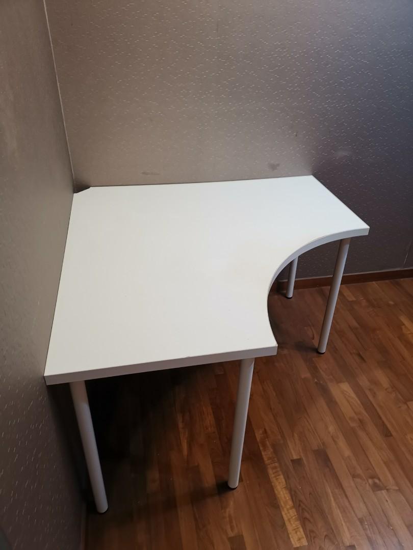 Linnmon corner table on sale top white