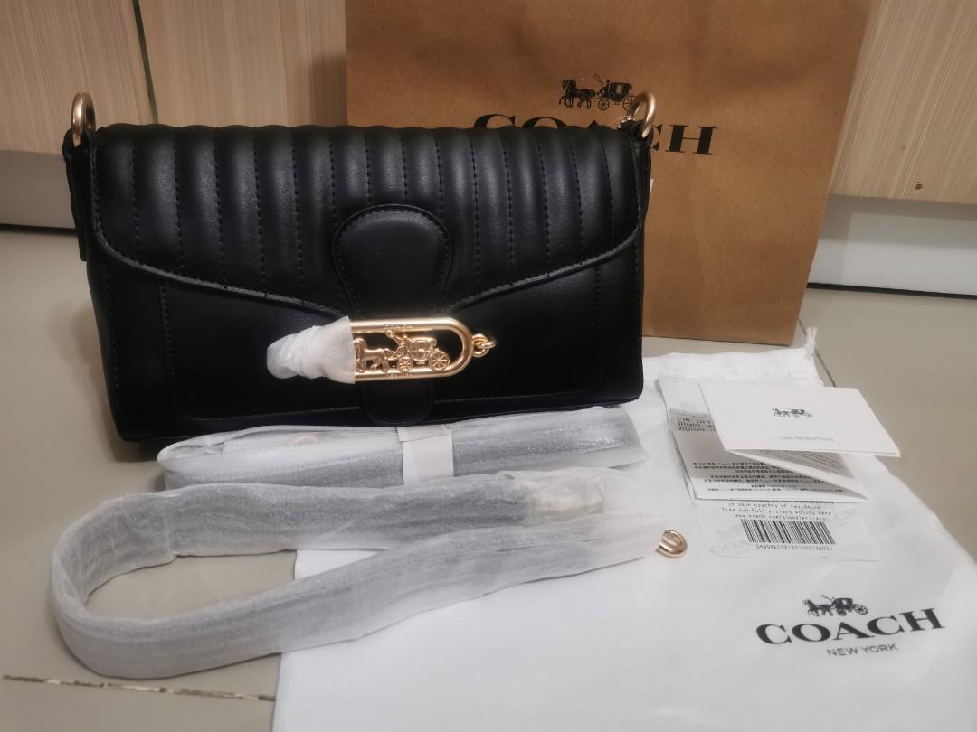 Jade shoulder bag best sale with linear quilting
