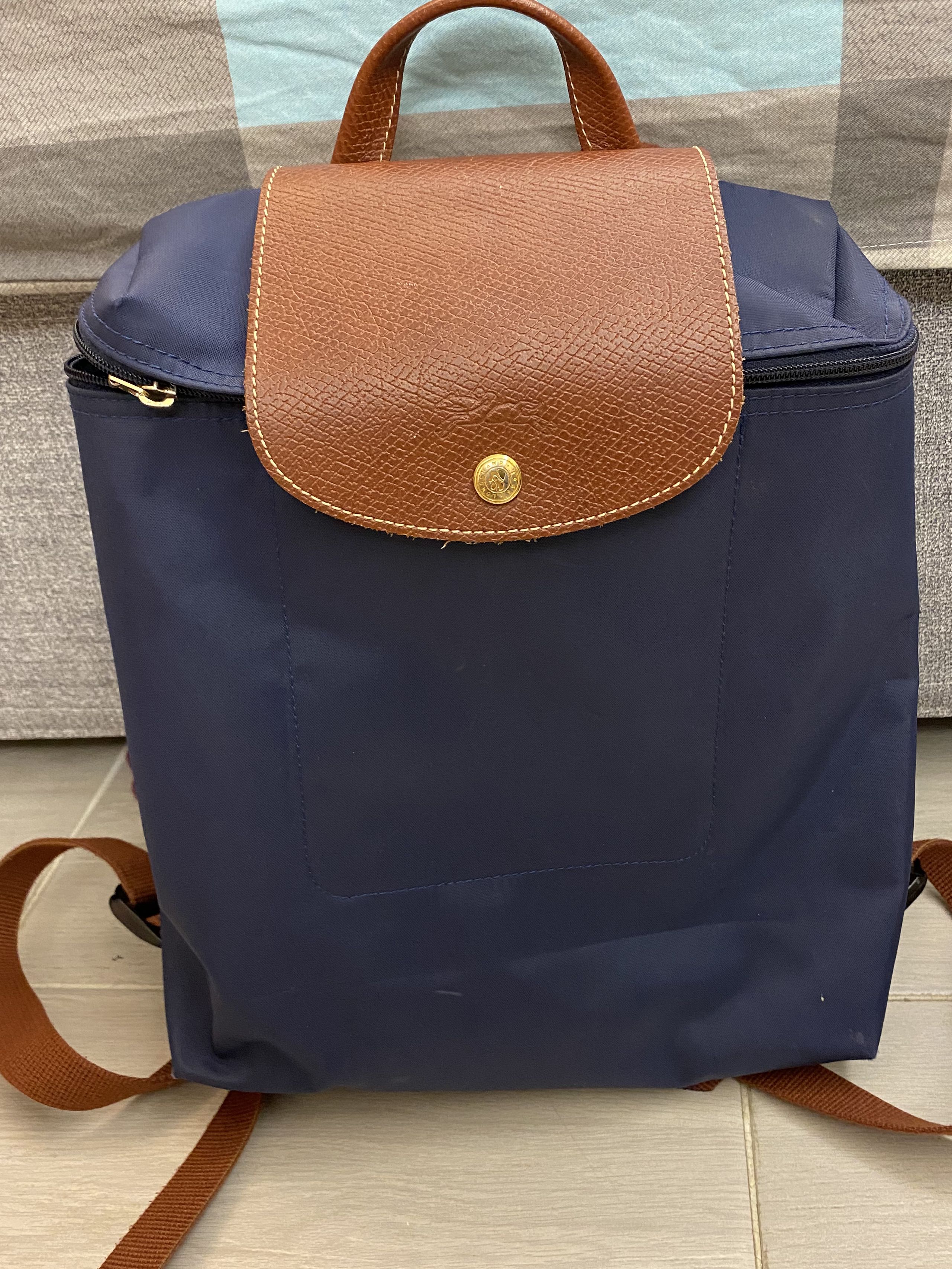navy longchamp backpack