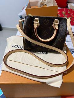 Louis vuitton nano bag