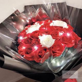 （分類：）位於 。 由 floristlight 提交（商品編號 1136017159，圖片 1）。簡介： 。