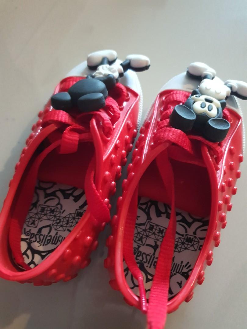 Mini melissa mickey hotsell sneakers