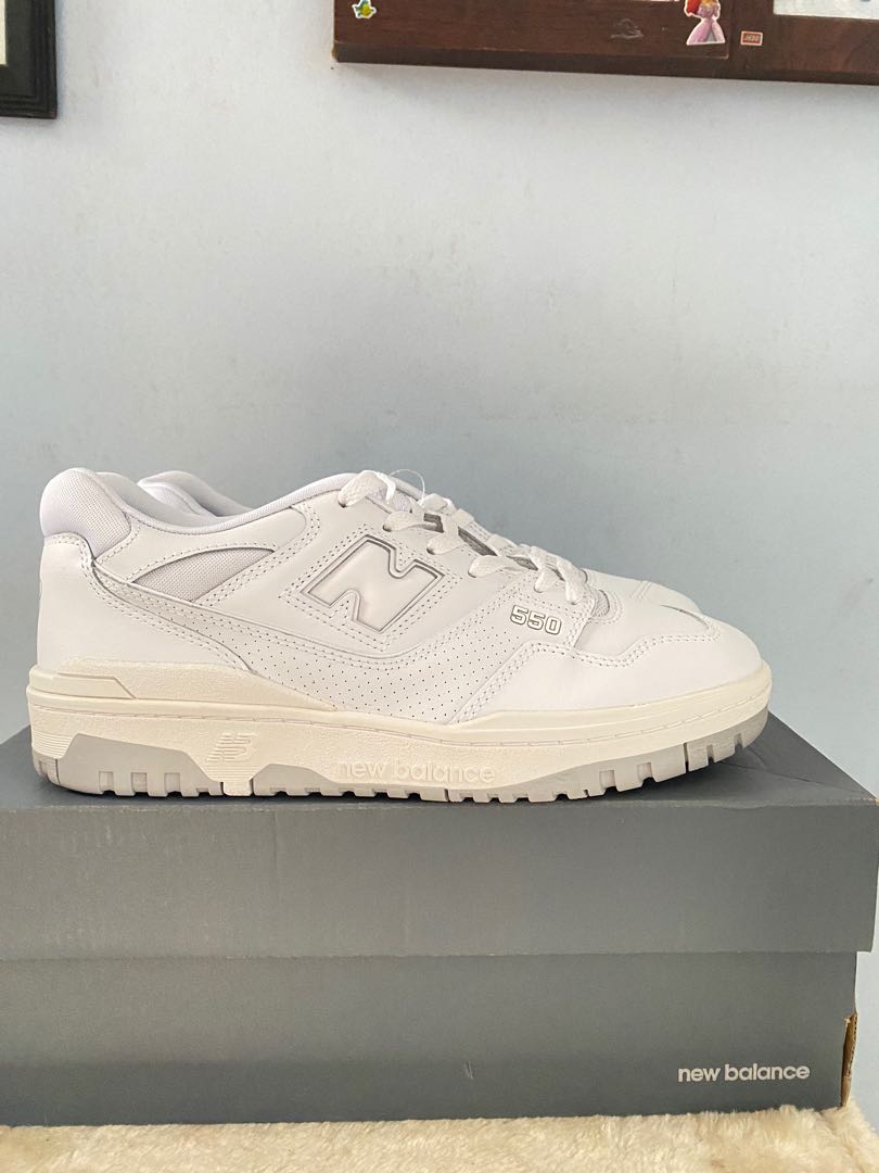 New Balance 550 NB 550, Fesyen Pria, Sepatu , Sneakers di Carousell