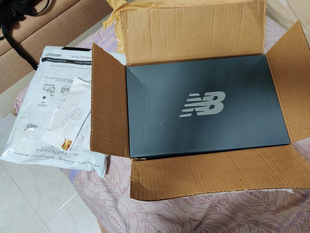 New balance 997 zalora best sale