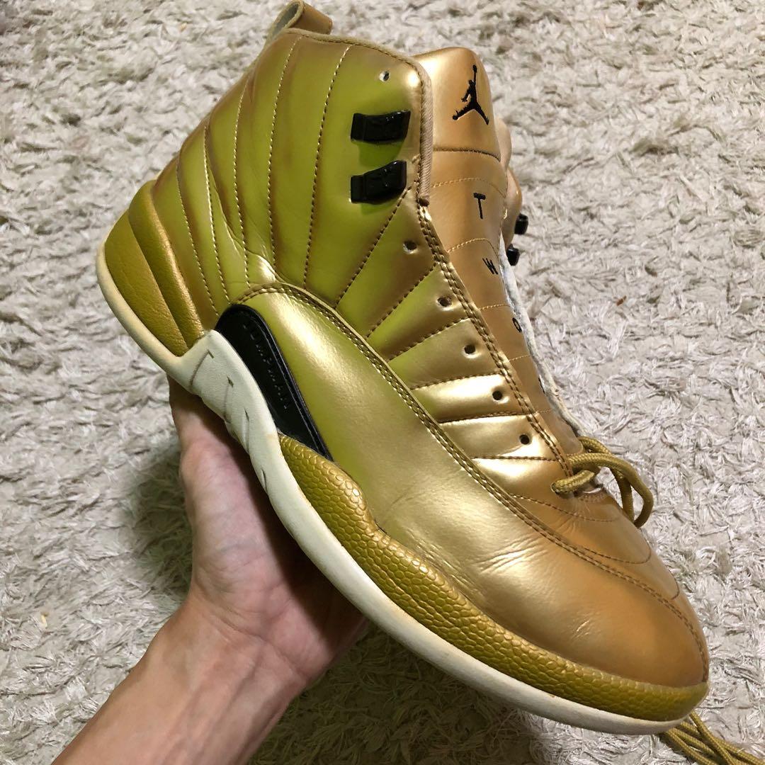 Retro 12 metallic 2025 gold