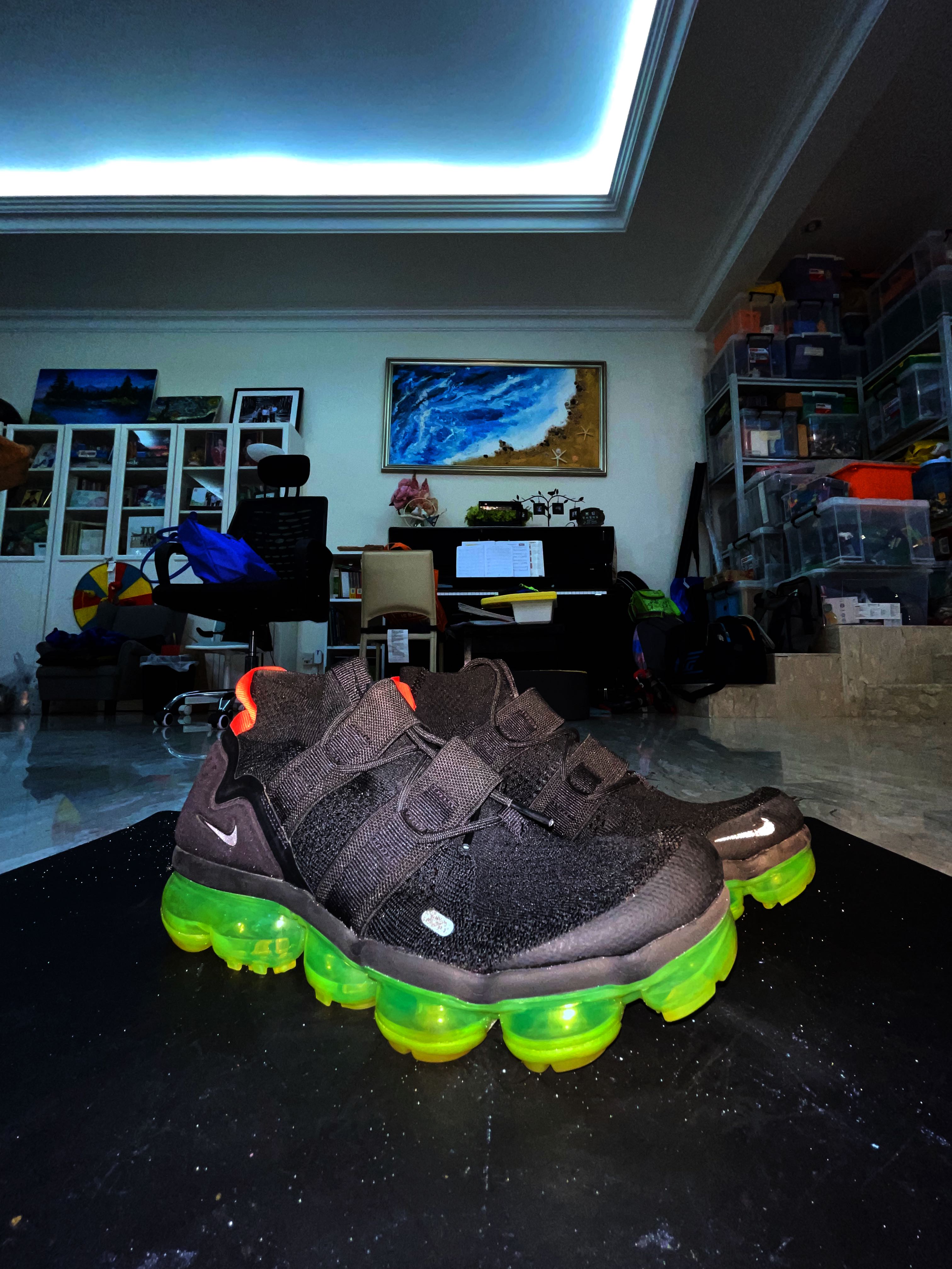 Nike air vapormax flyknit utility black volt clearance
