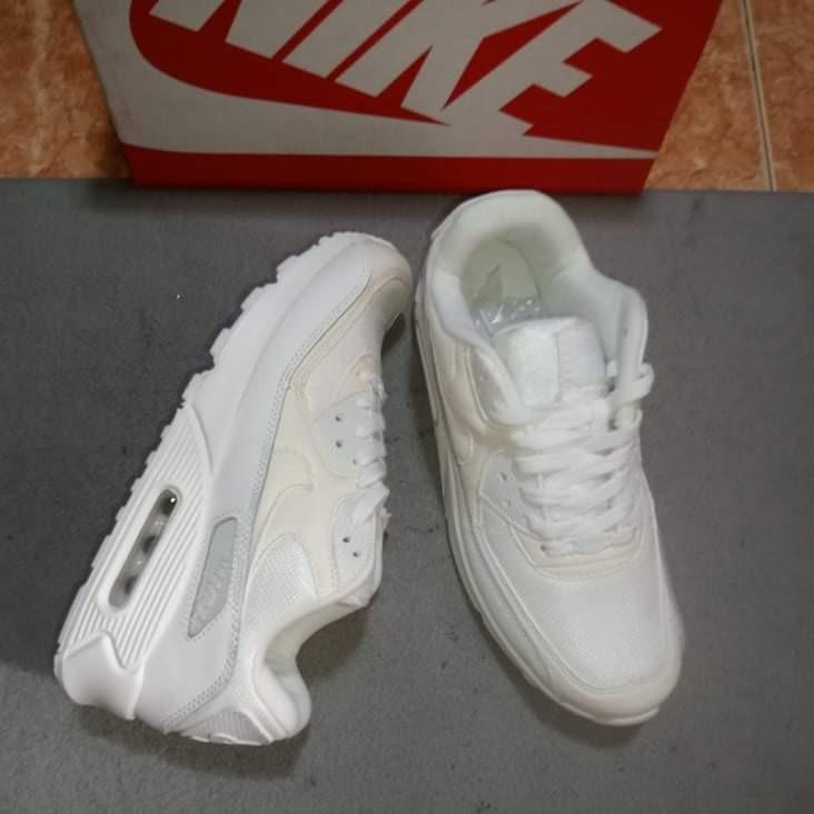 Nike airmar deals