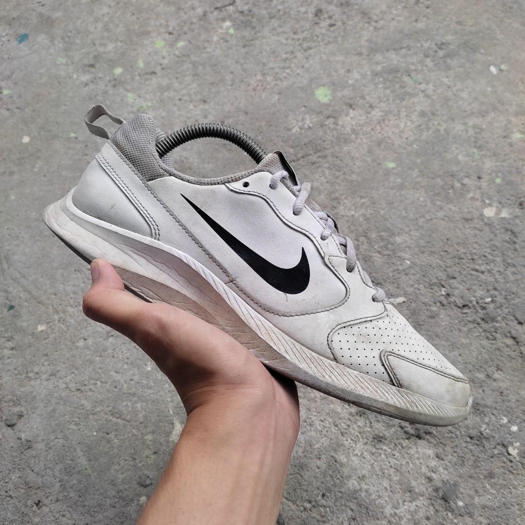 mens nike todos