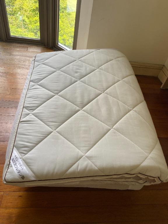 Nitori Japanese Mattress top, Furniture & Home Living, Furniture, Bed