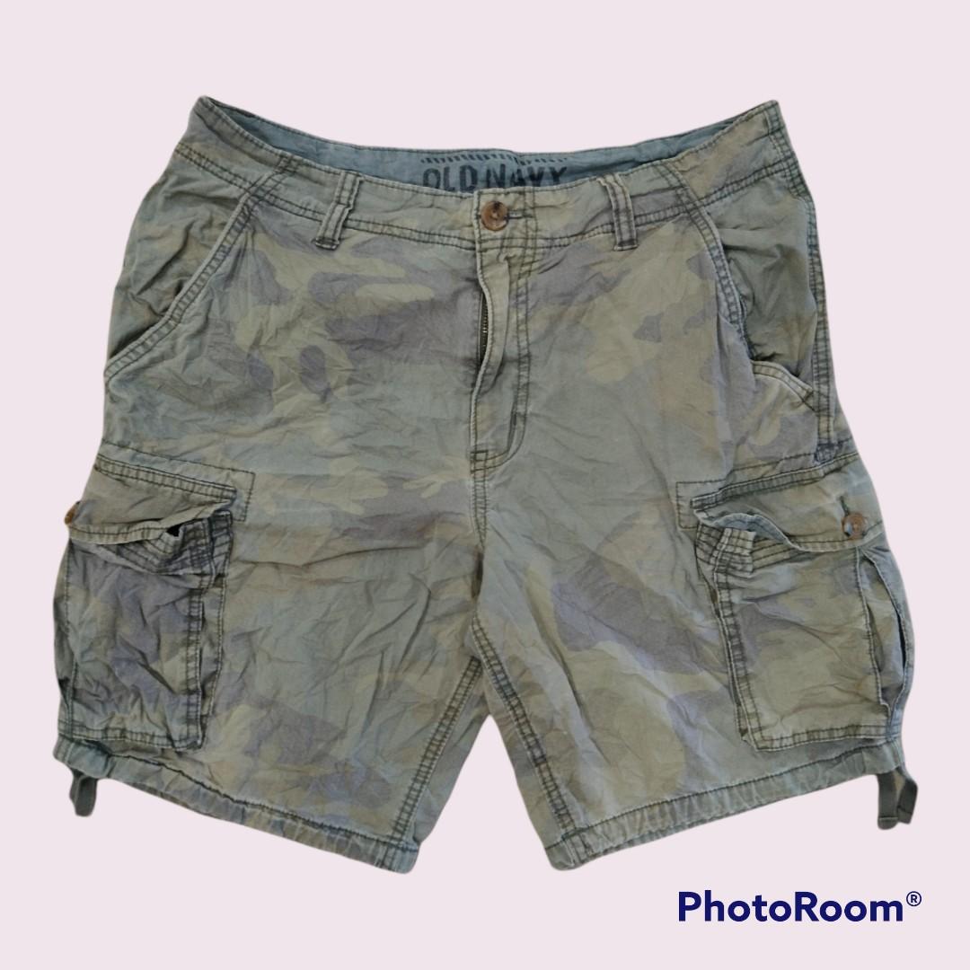 Old navy mens 2024 camo cargo shorts