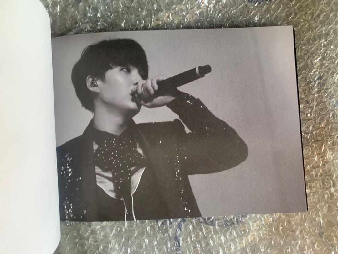 [ONHAND] BTS Suga Wings Essay Book Set, Hobbies & Toys, Memorabilia