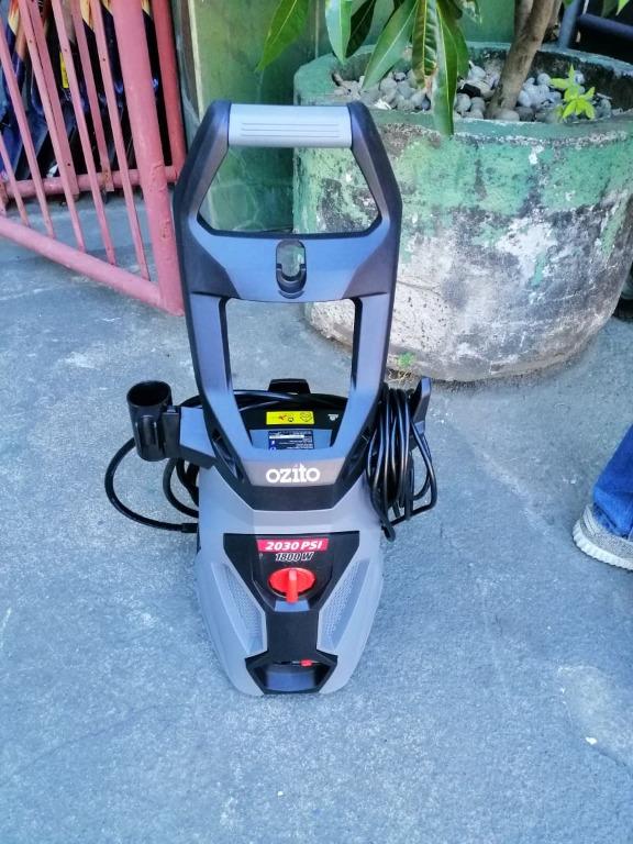 Ozito Pressure Washer 1800W 2030PSI, Furniture & Home Living, Cleaning