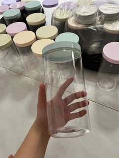 (Category: ) located in . Submitted by shoppe_here_sg (Listing ID 1136119128, Image 1). Description: .