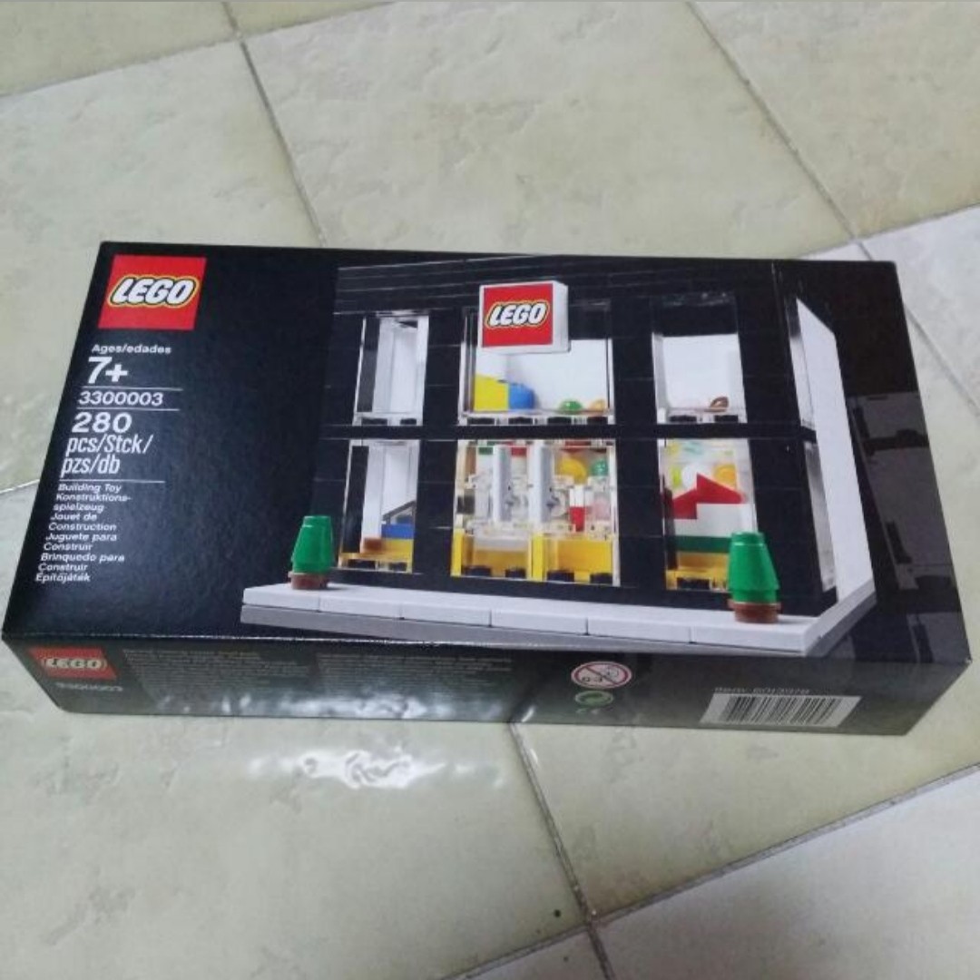 Lego 3300003 lego brand retail store top