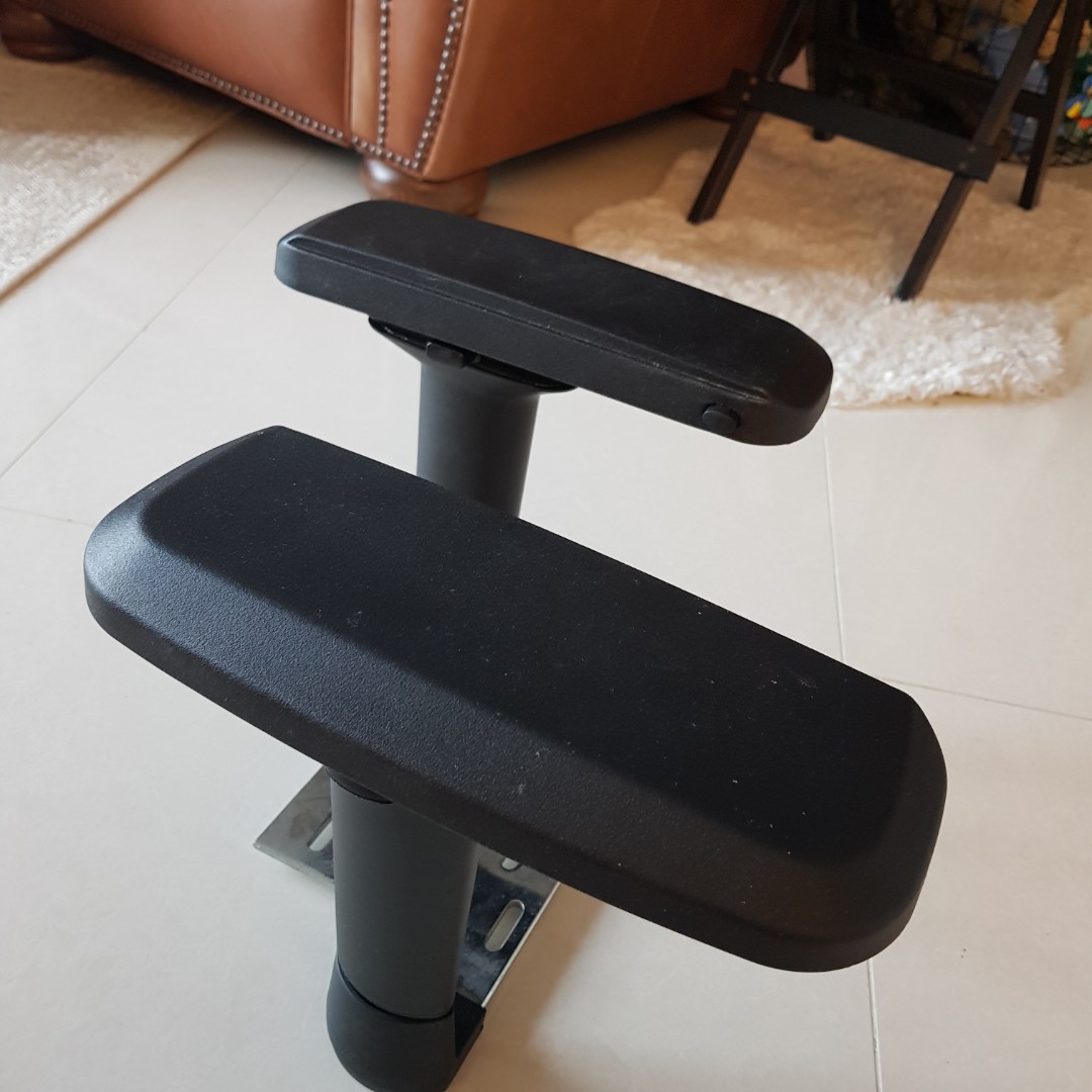 Secretlab Omega arm rest 2018 version, Furniture & Home Living