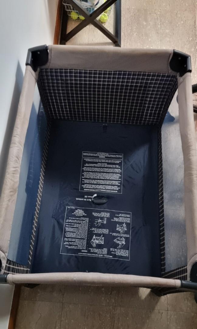 Steelcraft travel cot, Babies & Kids, Baby Nursery & Kids Furniture