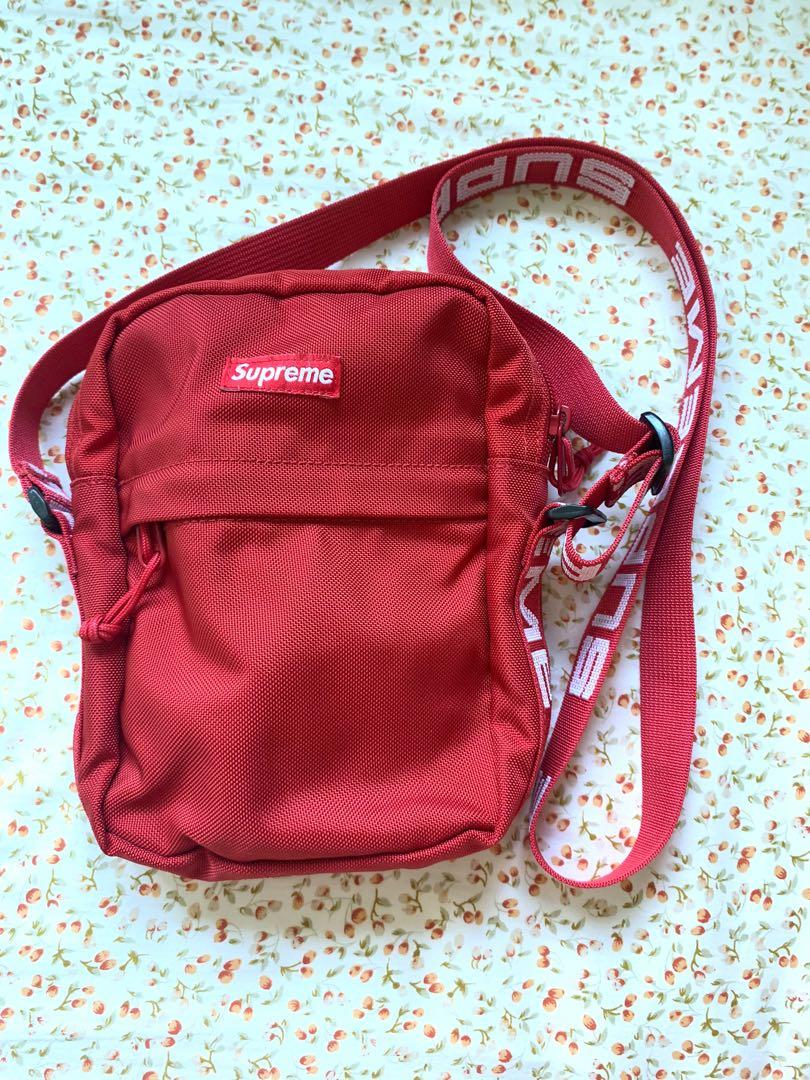 Supreme shoulder bag (SS18), slightly used, slight - Depop